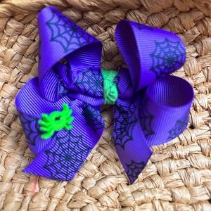 Spider Halloween hair bow clip costume accessories. Boutique